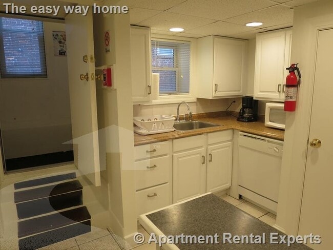 Photo - 25 Lambert St Apartment