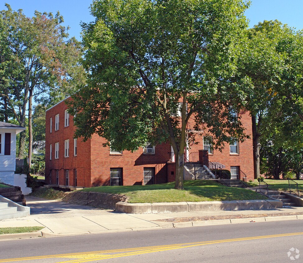 Primary Photo - 130 E Mccreight Ave