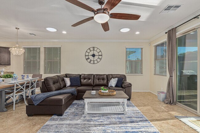 Foto del edificio - 21808 N 119th Dr