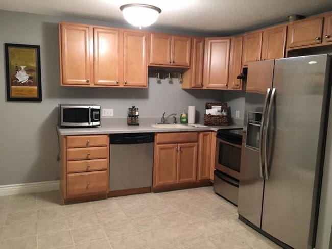 Building Photo - 5 Turnpike Rd