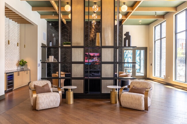 Poolside Lounge - The Gild