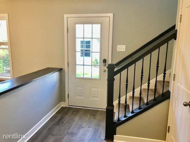 Building Photo - 3 br, 3 bath Townhome - 13839 102nd Pl N