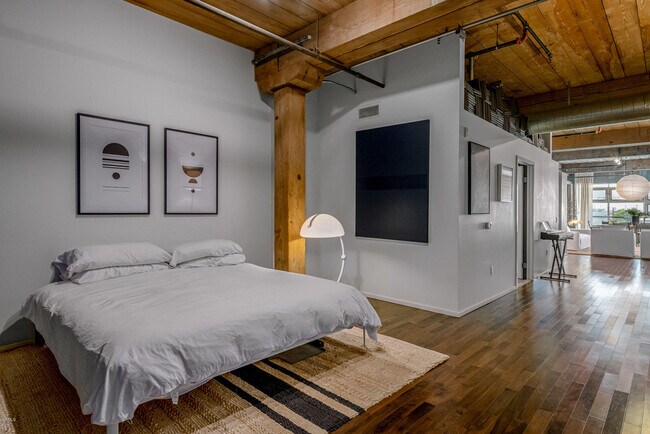 Foto del edificio - 530 S Hewitt St