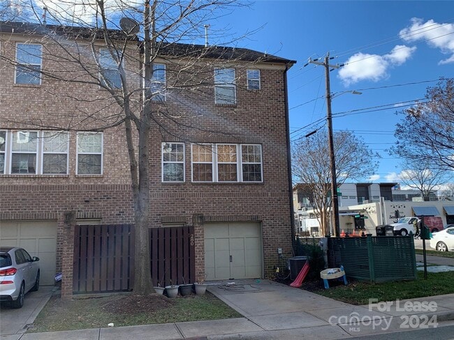 Building Photo - 280 W Bland St