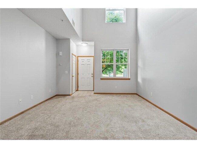 Foto del edificio - 5020 Holly Ln N