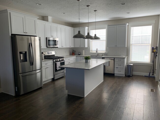 Foto del edificio - 10418 S Sage Canal Way