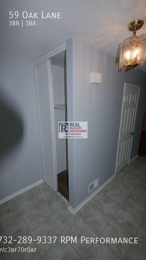 Foto del edificio - 59 Oak Ln