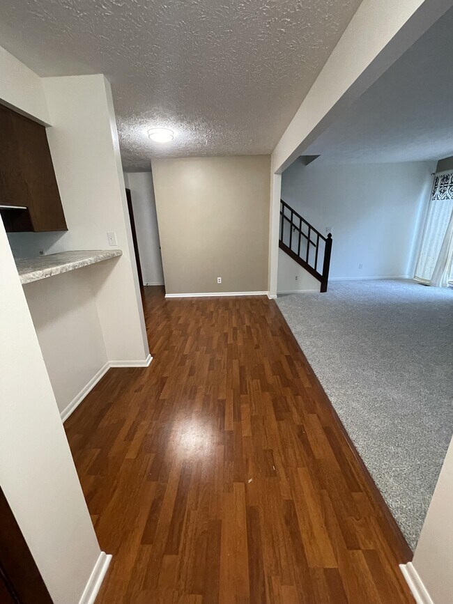 Building Photo - 2177 Woodleaf Ct