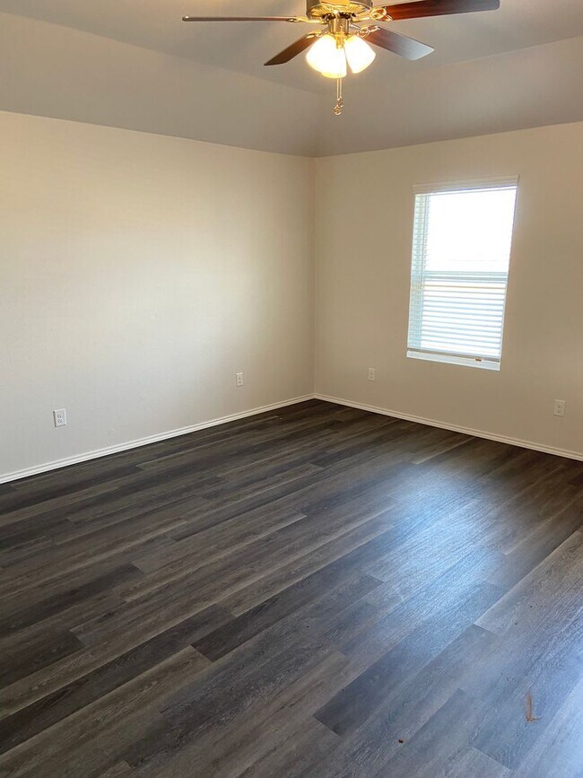 Foto del edificio - 2103 Taylor St