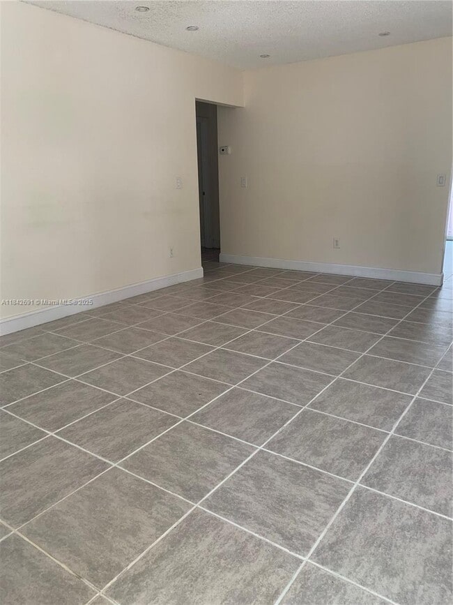 Foto del edificio - 3490 Atlanta St