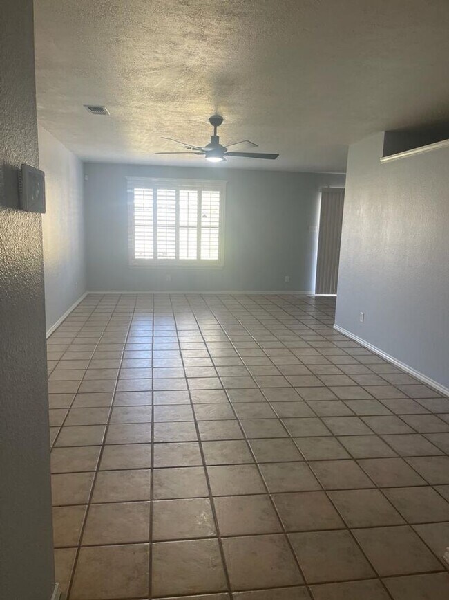 Foto del edificio - For Lease - 4313 Buck Place - Odessa TX
