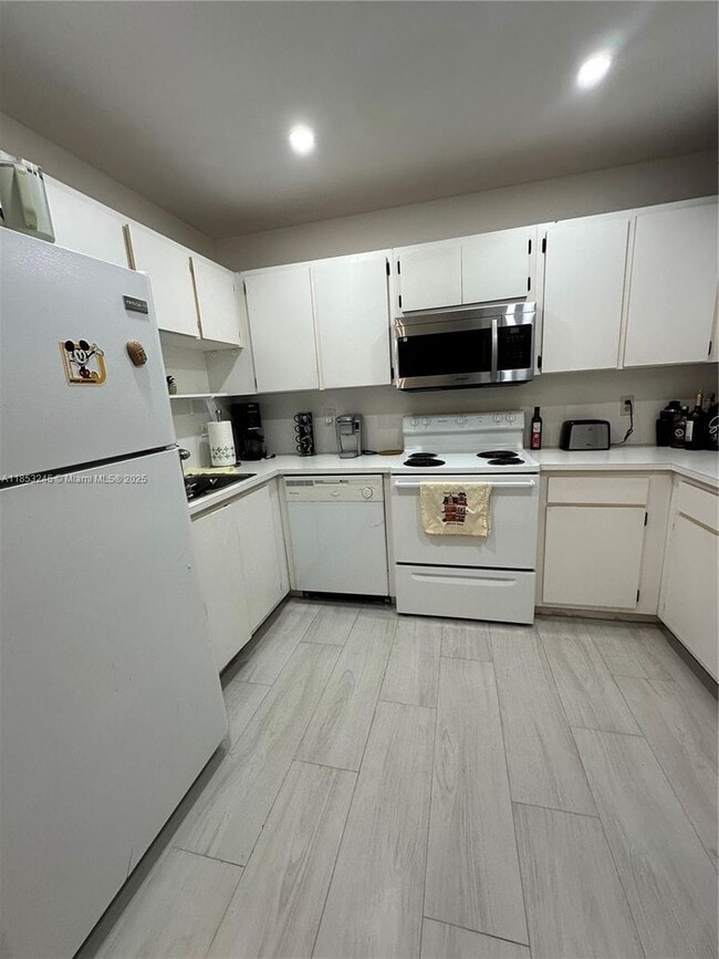 Photo - 8660 SW 149th Ave House