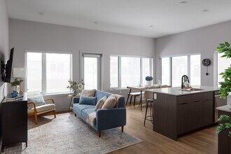 Building Photo - THE AMBROSI