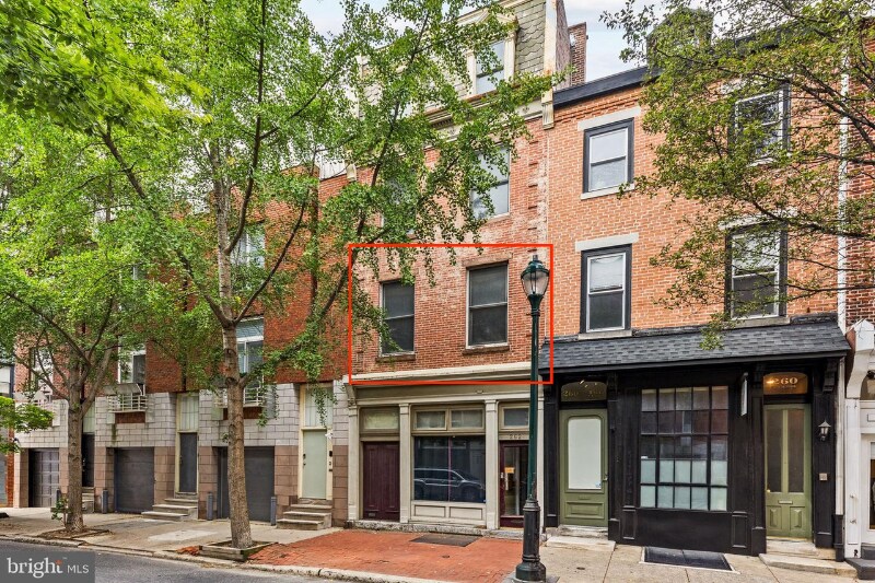 Foto principal - 262 S 11th St