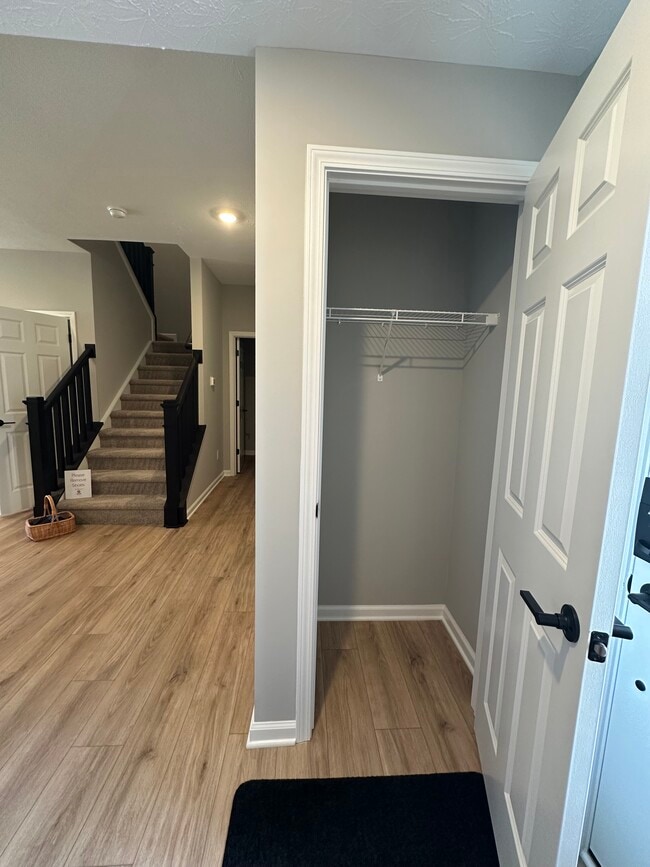 Building Photo - 17458 Ebling Trl