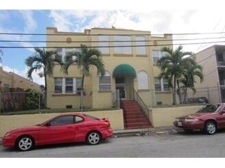 Primary Photo - 127 SW 19th Ave