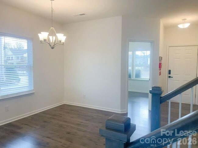 Foto del edificio - 5006 Beacon Ave