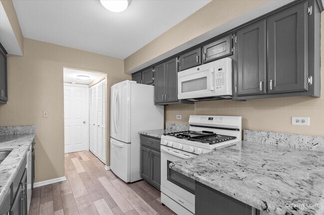 Foto del edificio - 1745 Ennis Ln