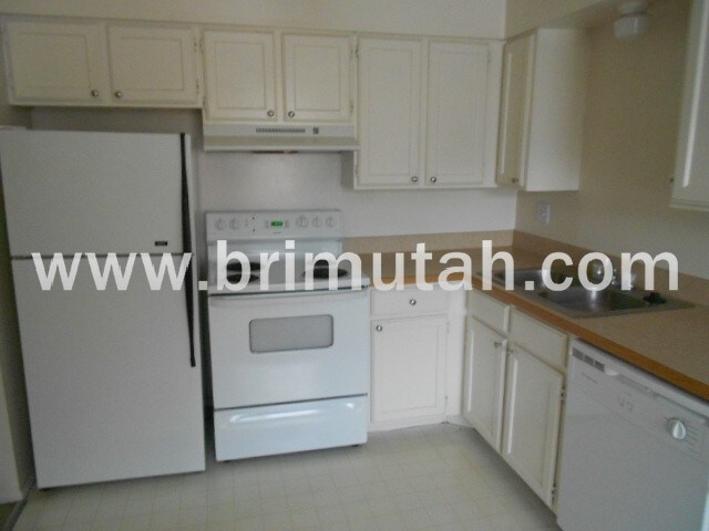 Building Photo - 4835 S Memory Ln