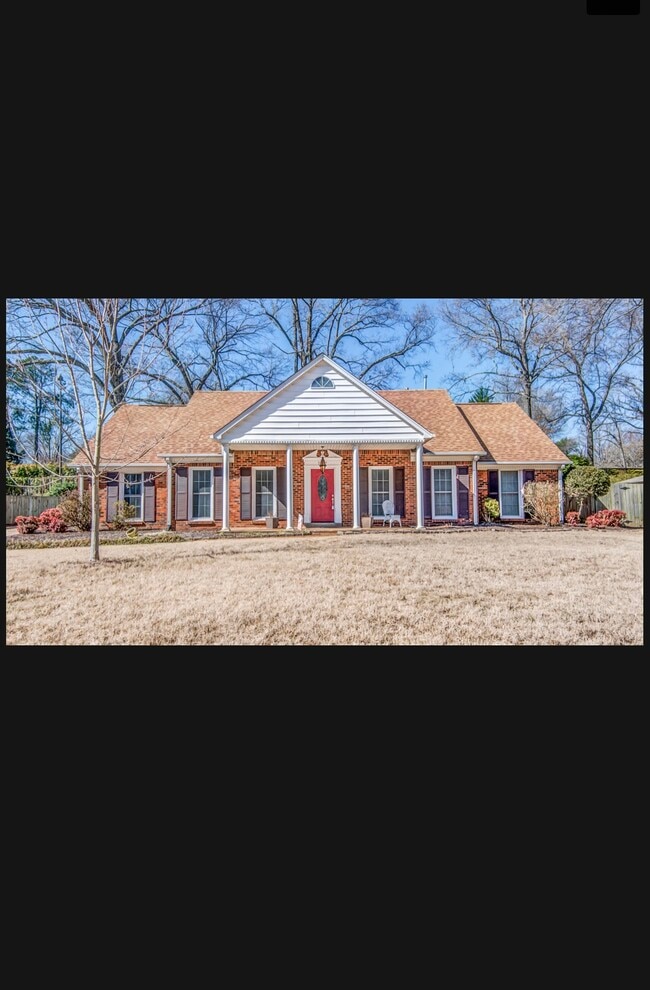 Building Photo - 2387 Hickory Crest Dr