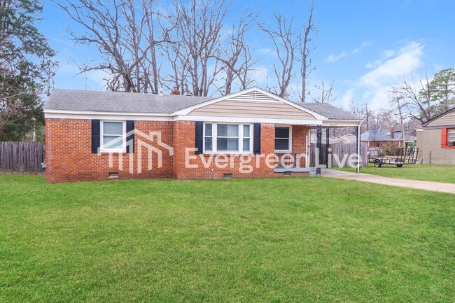 Foto del edificio - 5247 Loch Lomond Rd