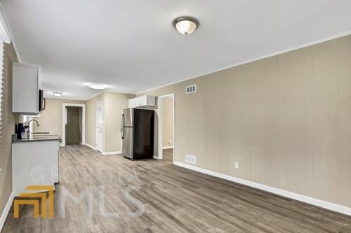 Building Photo - 6286 David Ln SW