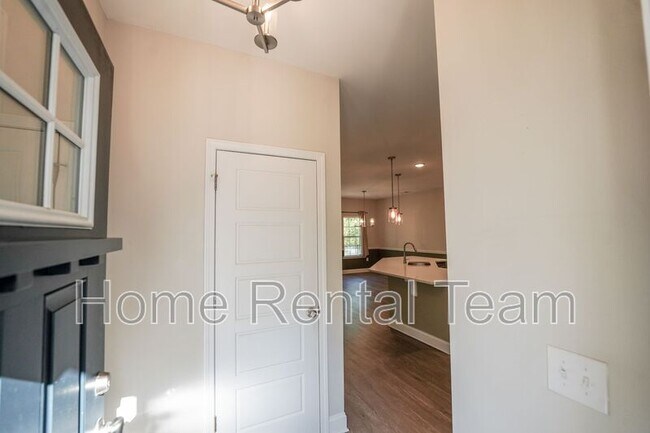 Foto del edificio - 87 Hammock Dr