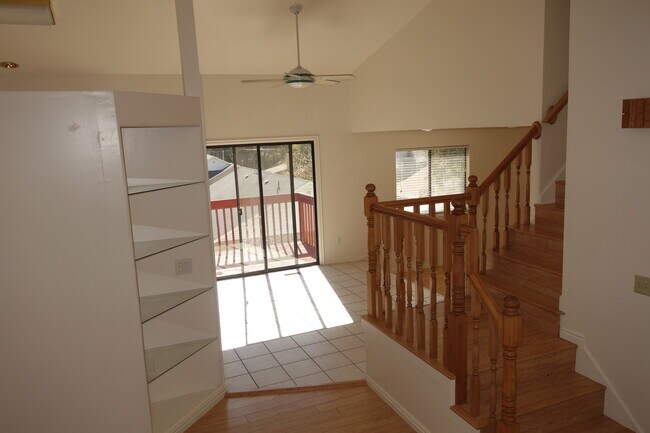 Building Photo - 1349 E 5150 S