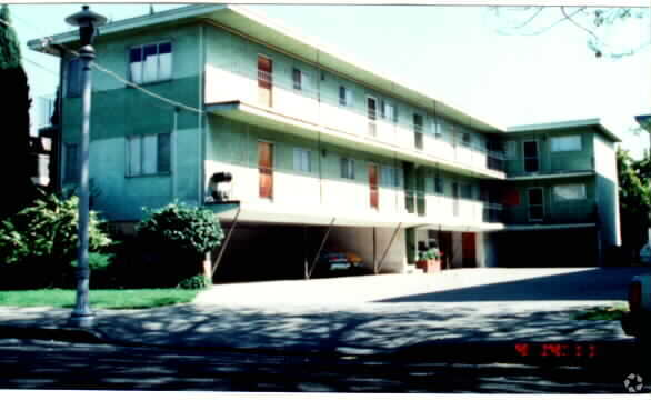 Foto del edificio - 545 Joaquin Ave