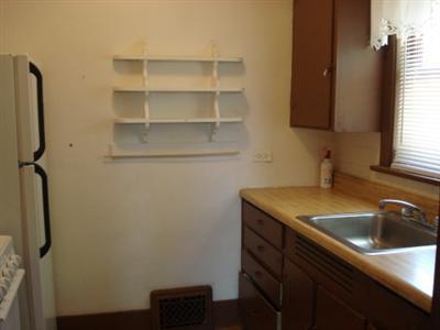  - 826 Lake Blvd