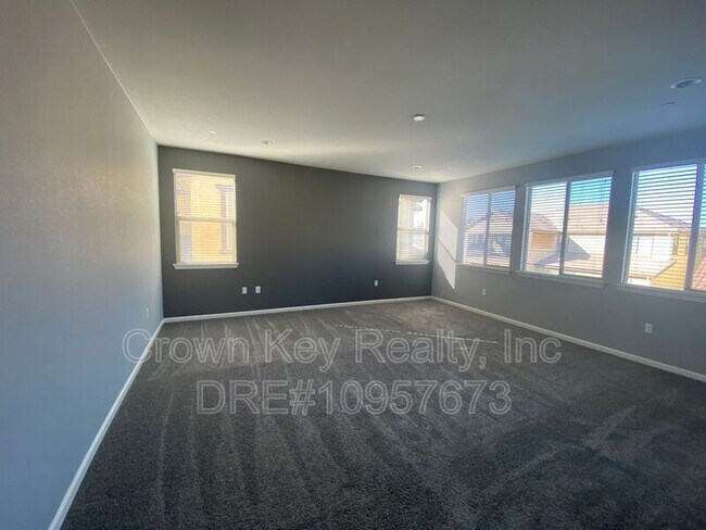 Foto del edificio - 1829 Branson Ct