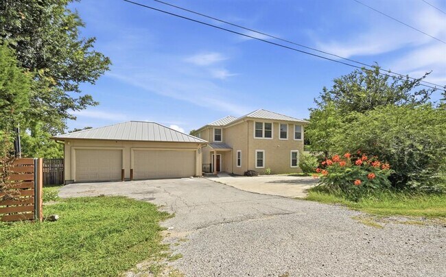Foto del edificio - 330 Howard Ln