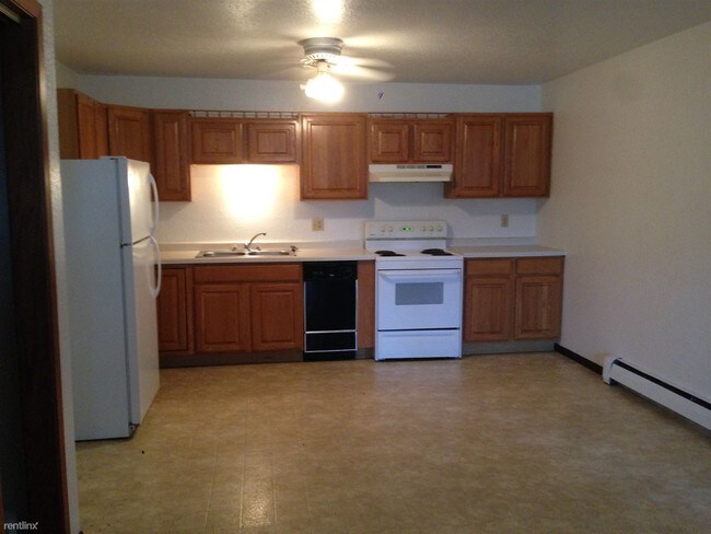 Building Photo - 2 br, 1 bath Apartment - 411 15th Ave NE
