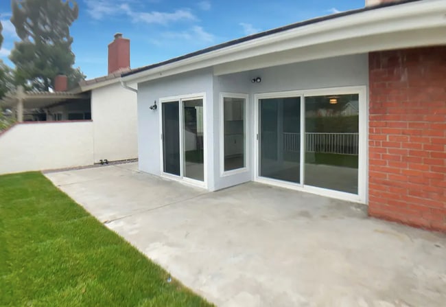 Foto del edificio - 953 S Ridgecrest Cir