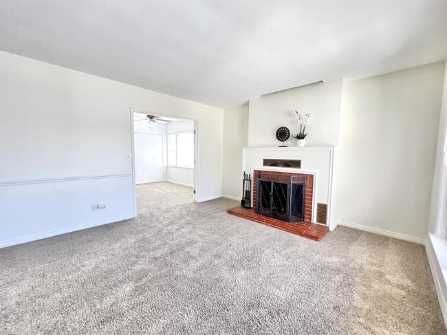 Building Photo - 6165 Blain Pl