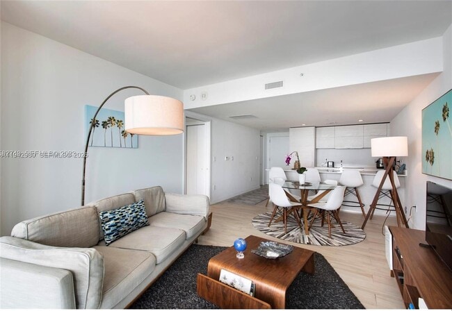 Building Photo - 1300 S Miami Ave