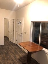 Building Photo - 9604 S Fruitland