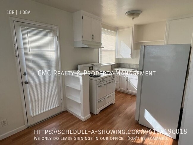 Foto del edificio - 4512 N Banner Dr