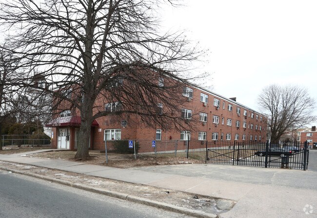 Foto del edificio - Monica Apartments
