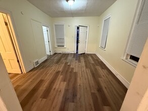 Building Photo - 3404 Walton Ave