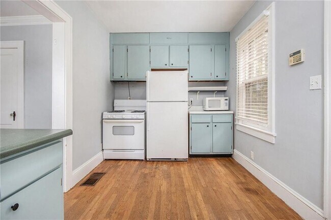 Building Photo - 1185 Mecaslin St NW