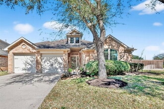Building Photo - 13605 Summer Cloud Ln
