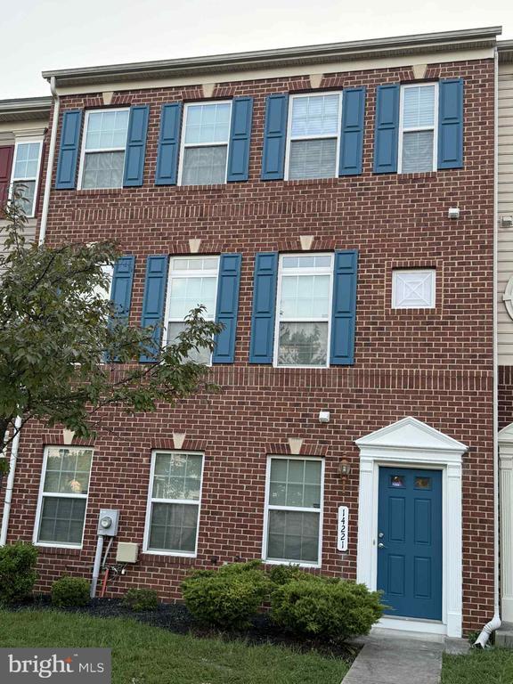 Foto del edificio - 14221 Lusby Ridge Rd