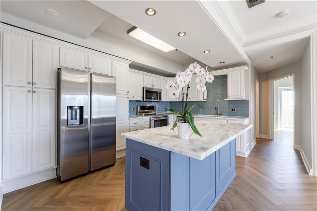 Foto principal - 2161 Peachtree Rd NE