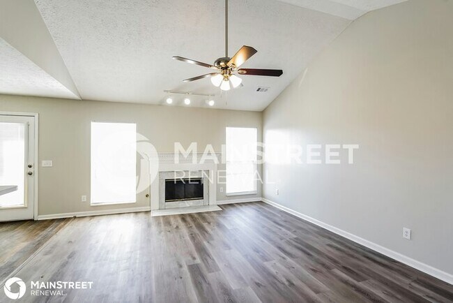 Foto del edificio - 2109 FREEMAN LN, MADISON, TN 37115
