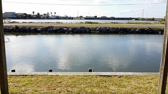 Building Photo - 96 Bayou Vista Dr