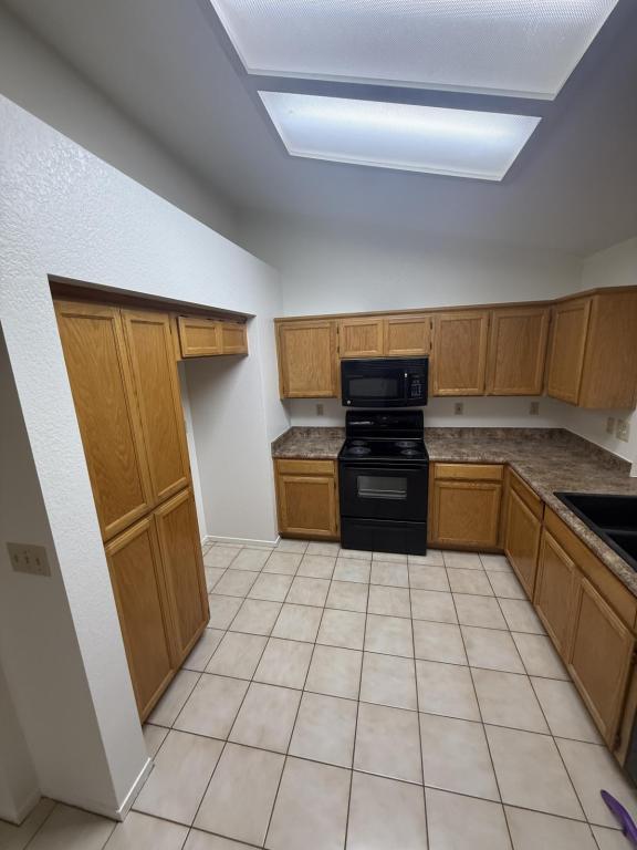 Foto del edificio - 3902 Heartland Way