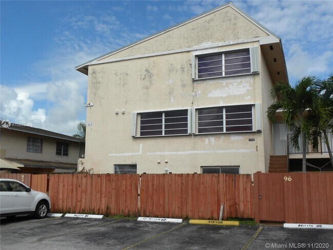 Building Photo - 15690 SW 82nd Cir Ln