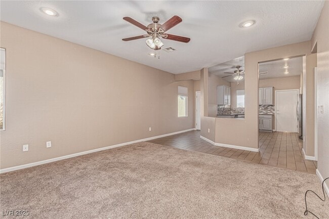 Foto del edificio - 2441 Erastus Dr