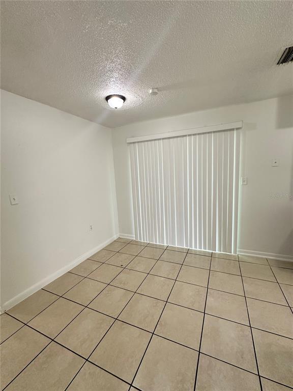 Building Photo - 1406 Heber Cir